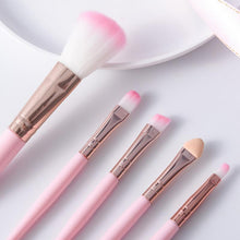 Load image into Gallery viewer, 5 PCS/Set Professional Beginner Makeup Brushes
